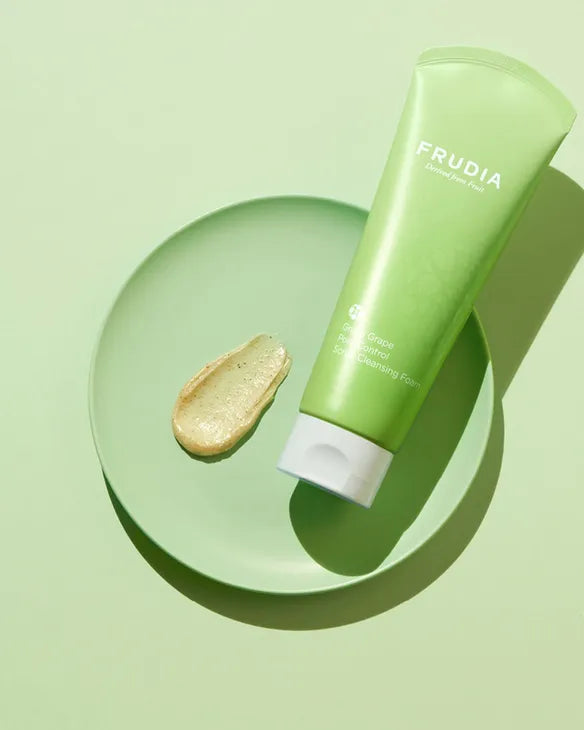 FRUDIA Green Grape Pore Control Scrub Cleansing Foam veido prausiklis